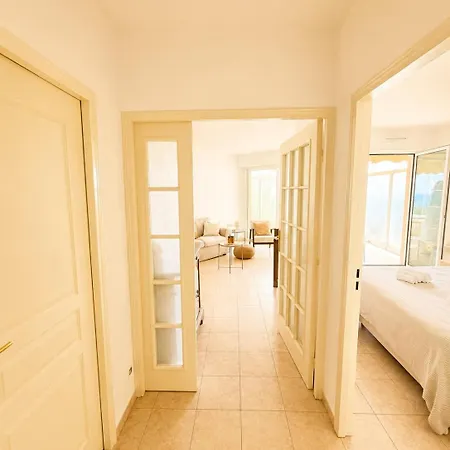 Apartment Elegante Bilocale Con Terrazza Sul Mare Menton
