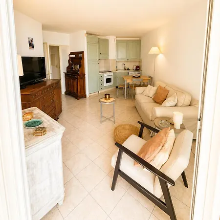 Elegante Bilocale Con Terrazza Sul Mare Apartment Menton